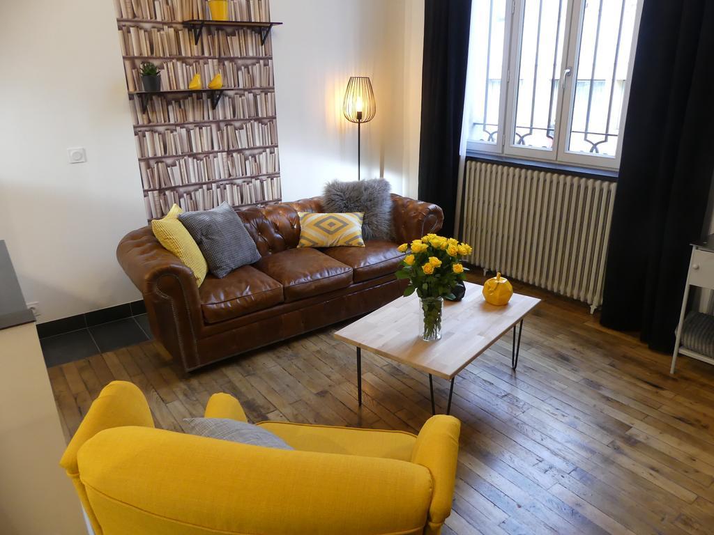 Entre Nous - La Poste Apartamento Saumur Exterior foto